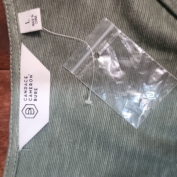 NWT (sort of) Candace Cameron Bure jumpsuit - Picture 6 of 7